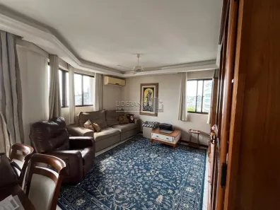 Apartamento com 3 Quartos à venda, 109m² no Centro, Florianópolis