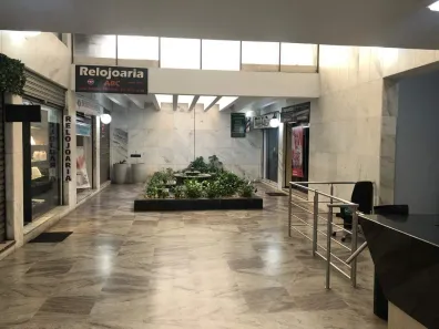 Sala Comercial para alugar, 40m² no Funcionários, Belo Horizonte