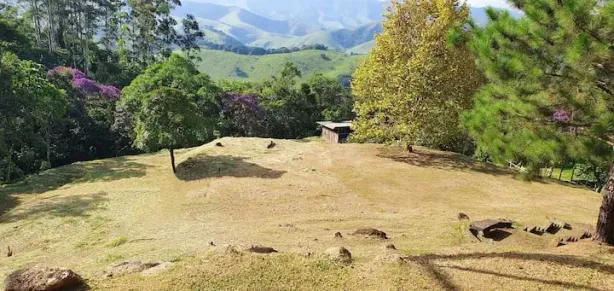 Fazenda/Sítio com 2 Quartos à venda, 30000m² no , Monteiro Lobato