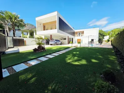 Casa de Condomínio com 4 Quartos à venda, 440m² no Taquara, Rio de Janeiro