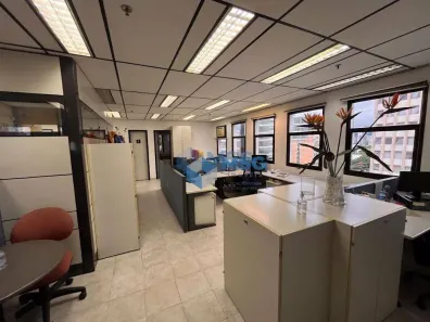 Sala Comercial para alugar, 100m² no Água Branca, São Paulo