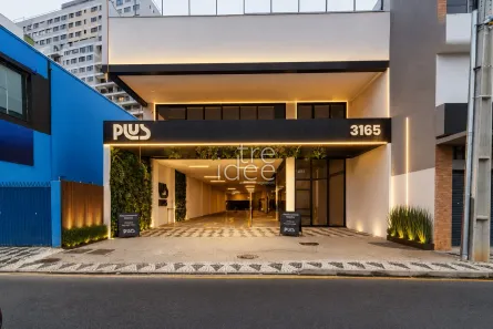 Sala Comercial à venda, 743m² no Portão, Curitiba