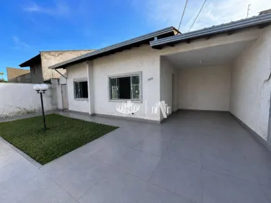Casa com 4 Quartos para alugar, 199m² no Califórnia, Londrina
