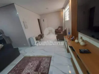 Casa com 3 Quartos à venda, 209m² no Vila Ana Maria, Mauá