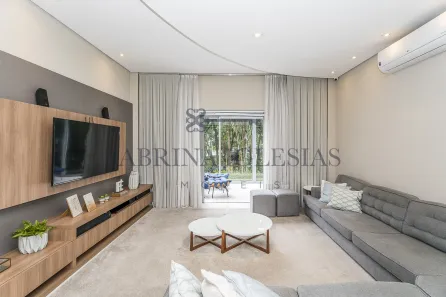 Casa de Condomínio com 3 Quartos à venda, 340m² no Orleans, Curitiba