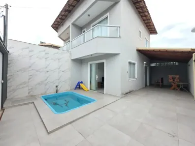 Casa com 2 Quartos à venda, 90m² no São Francisco, Serra