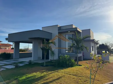 Casa de Condomínio com 3 Quartos à venda, 450m² no Condomínio Ninho Verde, Porangaba