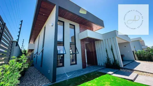 Casa com 3 Quartos à venda, 259m² no Campeche, Florianópolis
