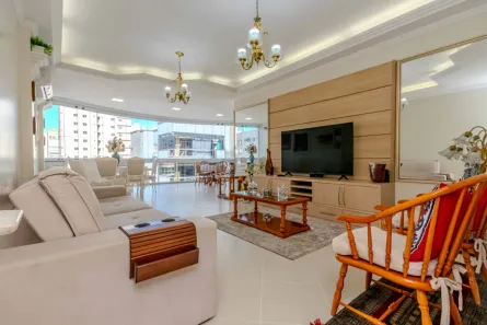 Apartamento com 4 Quartos à venda, 185m² no Andorinha, Itapema