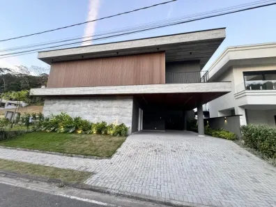 Casa de Condomínio com 3 Quartos à venda, 227m² no Vila Nova, Joinville