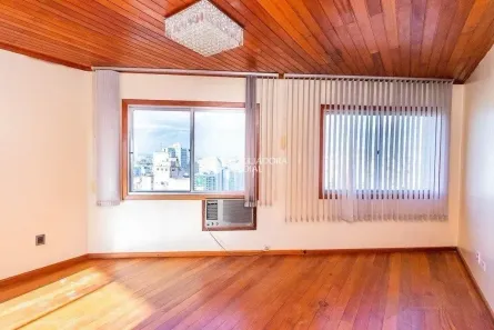 Apartamento com 2 Quartos à venda, 64m² no Centro Histórico, Porto Alegre