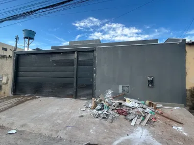 Casa com 3 Quartos à venda, 250m² no Ceilândia Sul, Brasília