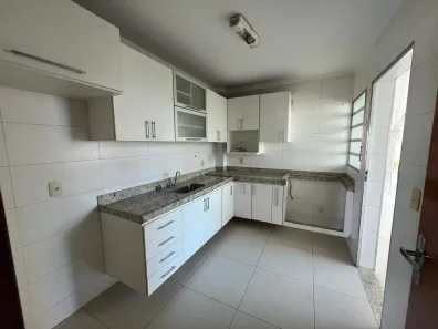 Apartamento com 3 Quartos para alugar, 85m² no Patrimônio, Uberlândia