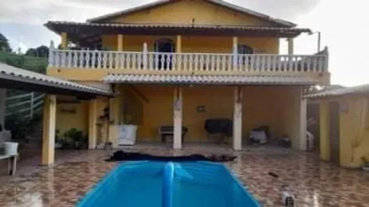 Fazenda/Sítio com 3 Quartos à venda, 500m² no , Crucilândia
