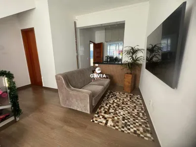 Sobrado com 2 Quartos à venda, 69m² no Vila Cascatinha, São Vicente