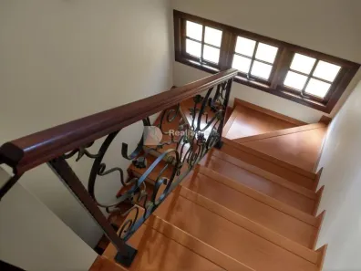 Sobrado com 3 Quartos à venda, 283m² no Vila Naly, Caçapava