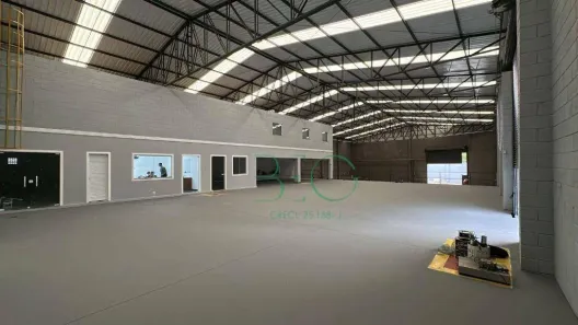Galpão/Depósito/Armazém para venda ou aluguel, 1750m² no Vila Machado, Mairiporã