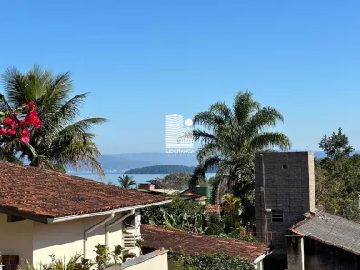 Casa com 2 Quartos à venda, 226m² no Sambaqui, Florianópolis