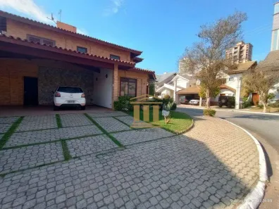 Casa de Condomínio com 4 Quartos para alugar, 326m² no Condomínio Sunset Park, São José dos Campos
