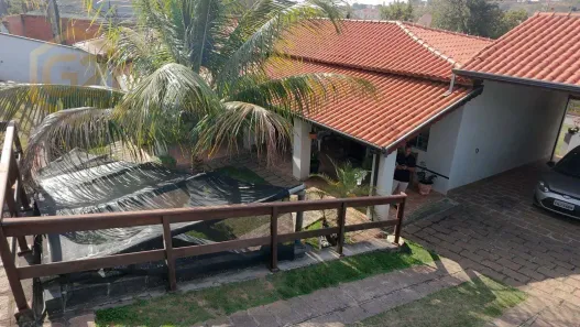 Fazenda/Sítio com 2 Quartos à venda, 245m² no Colinas de Indaiatuba, Indaiatuba