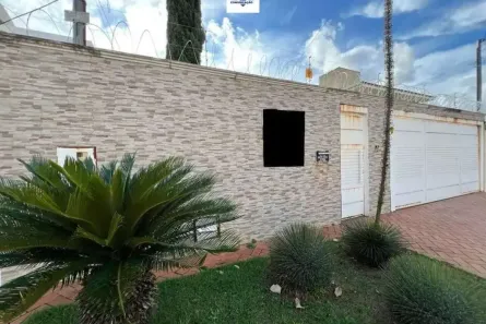 Casa com 3 Quartos à venda, 210m² no Jardim América, Goiânia