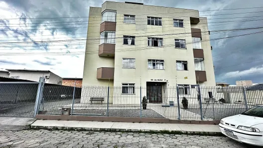 Apartamento com 2 Quartos para alugar, 68m² no Ponte do Imaruim, Palhoça