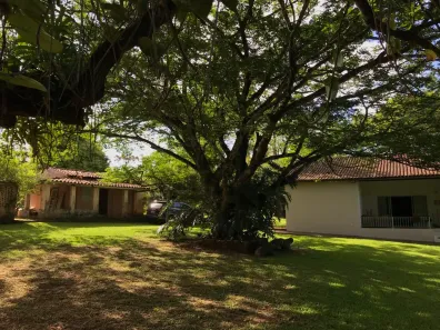 Fazenda/Sítio com 4 Quartos à venda, 278m² no Parque Monte Libano, Araçoiaba da Serra