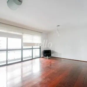 Apartamento com 3 Quartos para alugar, 185m² no Vila Regente Feijó, São Paulo