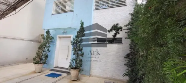 Casa com 6 Quartos à venda, 247m² no Vila Mariana, São Paulo