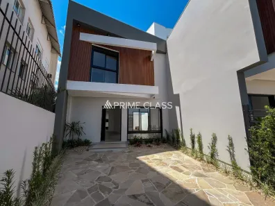 Sobrado com 3 Quartos à venda, 110m² no Igara, Canoas