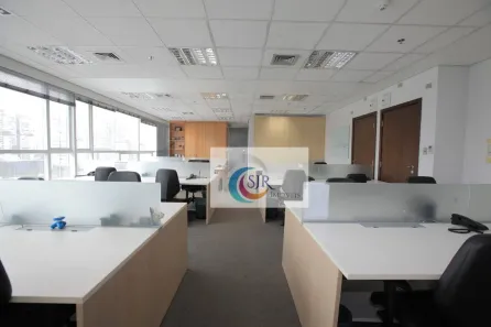 Sala Comercial para alugar, 122m² no Jardim das Acácias, São Paulo