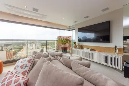 Apartamento com 2 Quartos à venda, 136m² no Jardim das Acácias, São Paulo