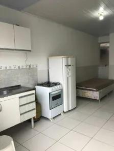 Kitnet com 1 Quarto para alugar, 35m² no Pantanal, Florianópolis