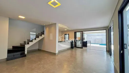 Casa de Condomínio com 3 Quartos à venda, 220m² no Pompéia, Piracicaba