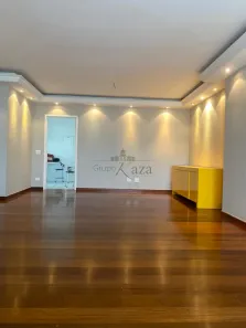 Apartamento com 3 Quartos à venda, 196m² no Real Parque, São Paulo
