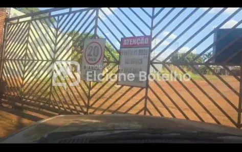 Fazenda/Sítio à venda, 1000m² no Área Rural de Uberlândia, Uberlândia