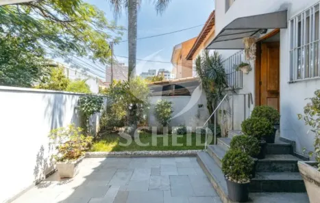 Casa com 3 Quartos à venda, 219m² no Sumarezinho, São Paulo