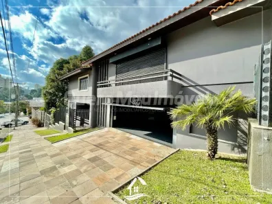 Casa com 4 Quartos à venda, 360m² no Santa Catarina, Caxias do Sul