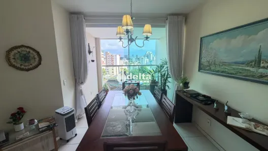 Apartamento com 3 Quartos à venda, 90m² no Tabajaras, Uberlândia
