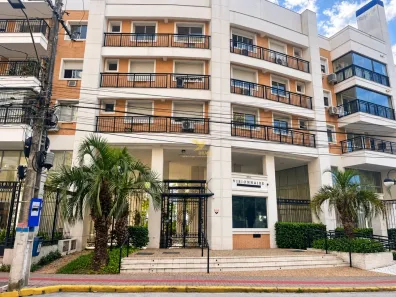 Apartamento com 3 Quartos para alugar, 104m² no Abraão, Florianópolis