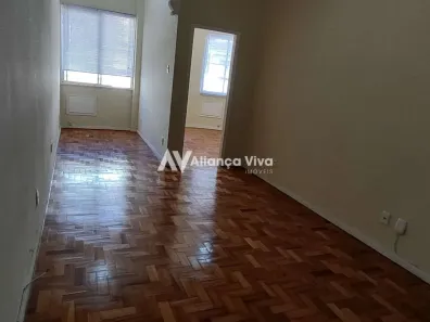 Apartamento com 2 Quartos à venda, 65m² no Copacabana, Rio de Janeiro
