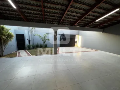 Casa com 3 Quartos à venda, 190m² no Osvaldo Rezende, Uberlândia