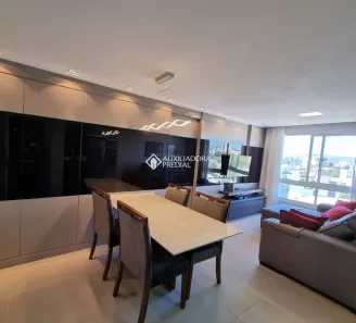 Apartamento com 3 Quartos para alugar, 70m² no Azenha, Porto Alegre