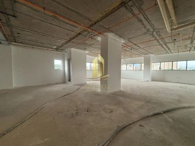 Sala Comercial para venda ou aluguel, 154m² no Centro, Franca