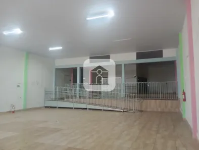 Galpão/Depósito/Armazém para alugar, 365m² no Tibery, Uberlândia