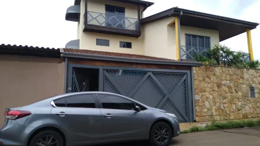 Casa com 3 Quartos à venda, 266m² no Loteamento Habitacional São Carlos 2, São Carlos
