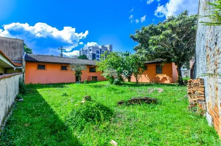 Lote/Terreno à venda, 587m² no Capão Raso, Curitiba