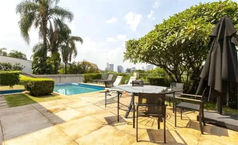 Casa com 5 Quartos à venda, 738m² no Jardim Everest, São Paulo