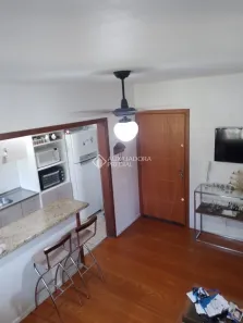 Apartamento com 2 Quartos à venda, 50m² no Vila Nova, Porto Alegre