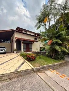 Casa de Condomínio com 4 Quartos à venda, 450m² no Adrianópolis, Manaus